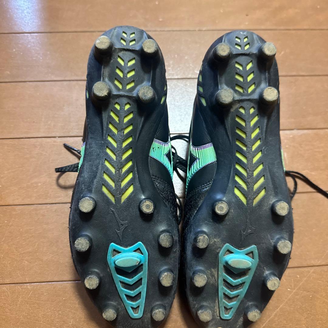 モレリアネオ3 限定色　26.0cm