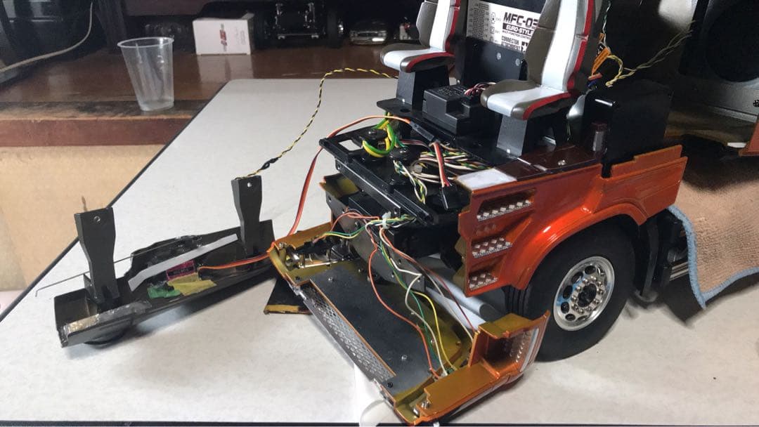 タミヤ1/14ボルボ木材運搬車