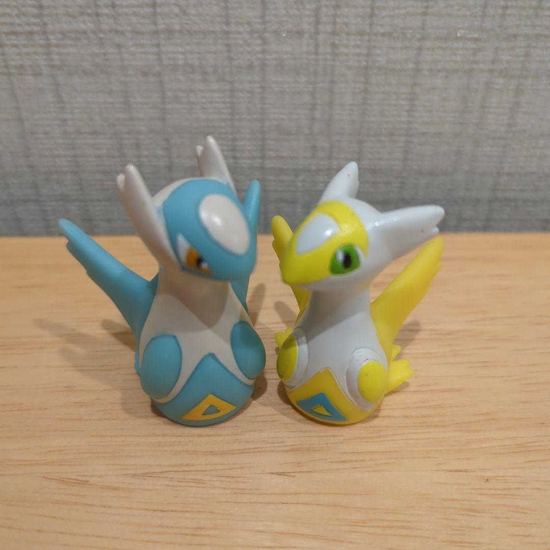 ポケモンキッズ　ラティアス　ラティオス　指人形　色違い