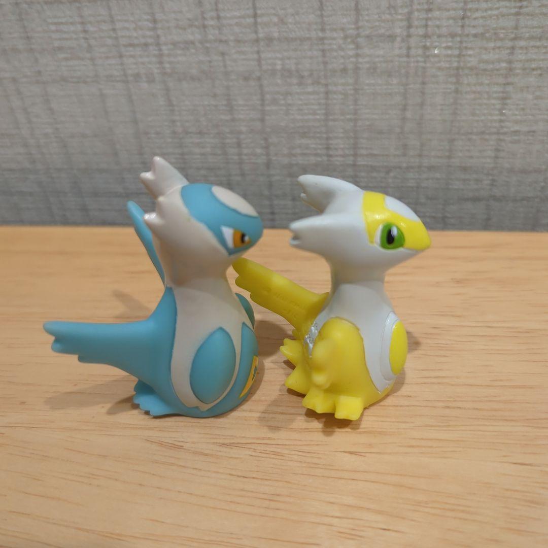 ポケモンキッズ　ラティアス　ラティオス　指人形　色違い