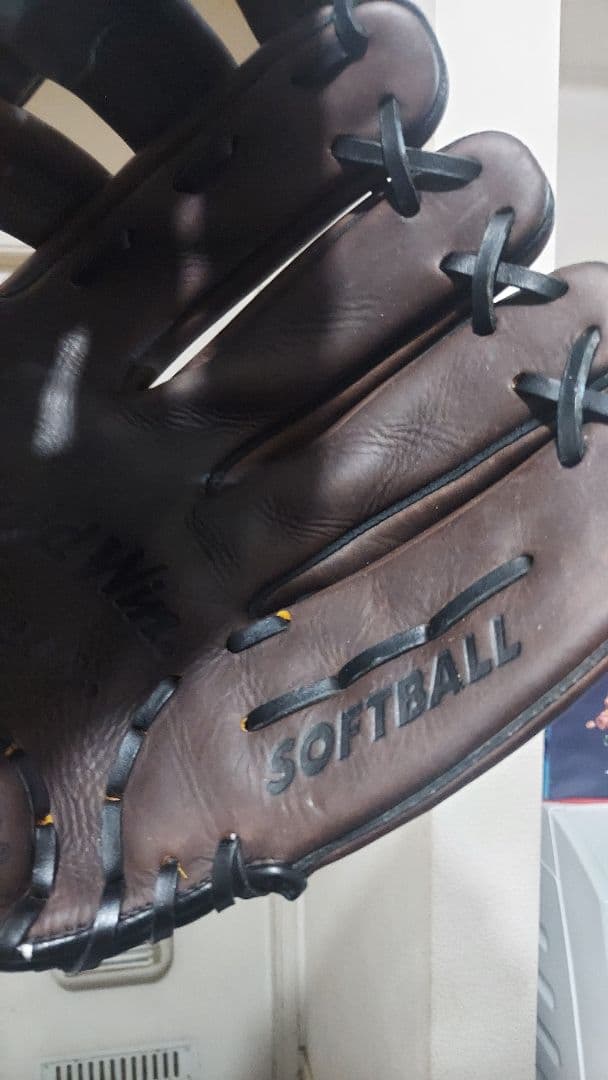 レトロなグローブ　大人用　ミズノ