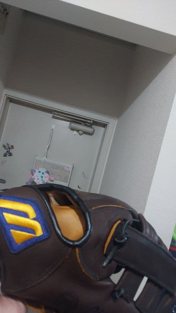 レトロなグローブ　大人用　ミズノ