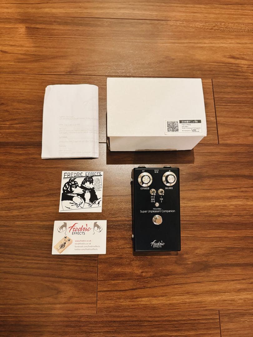 ギター Fredric Effects Super Unpleasant Fuzz