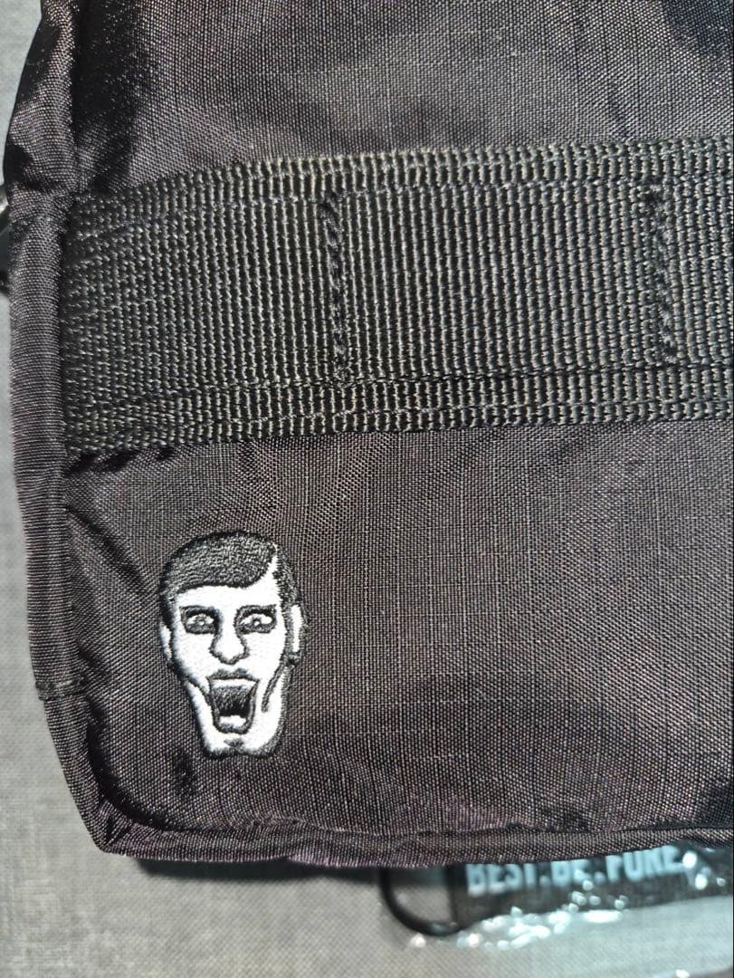 クレヨンしんちゃん パンクドランカーズ アイツ ソフビ　畜光　30体限定