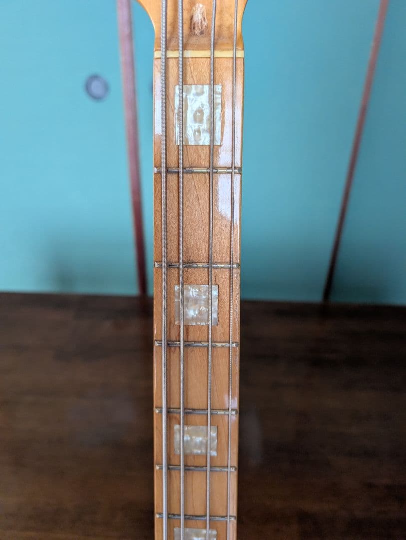 ベース ARIA PRO2 STB GT-4