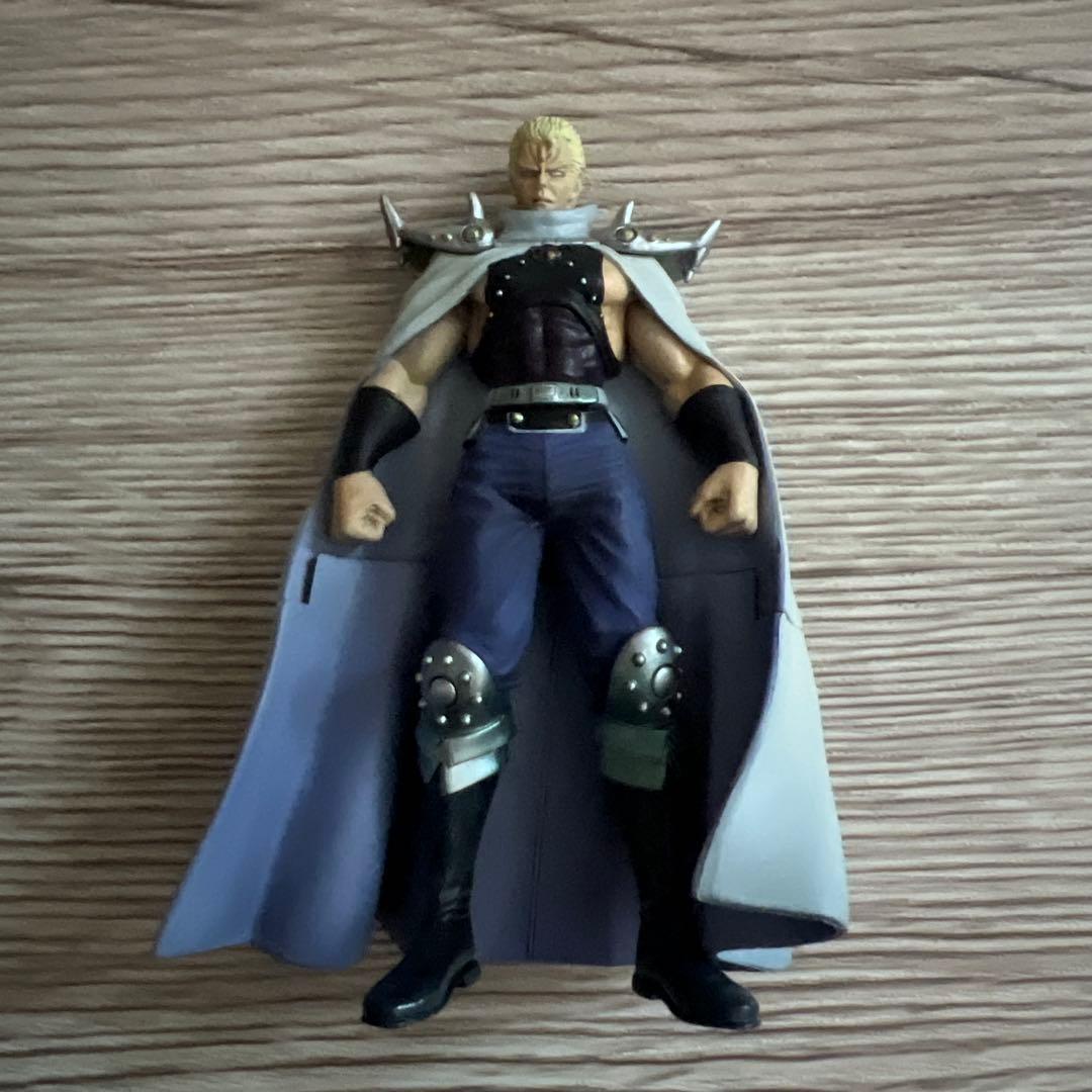 非売品ジャギ・メタル胸像とオマケ