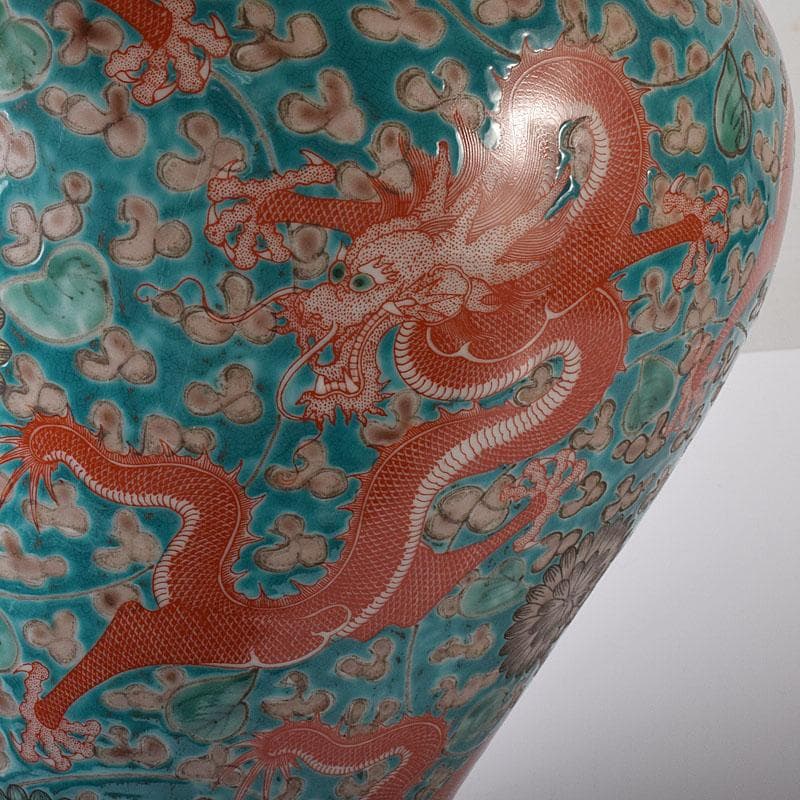 中国　大清康煕年製　粉彩　唐草雲龍図　梅瓶　V　7794C