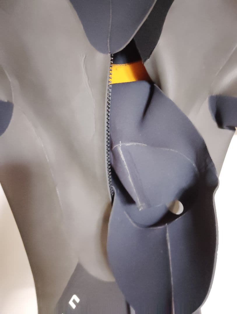 新品同様　セブン　セミドライ　裏起毛　ウェットスーツ