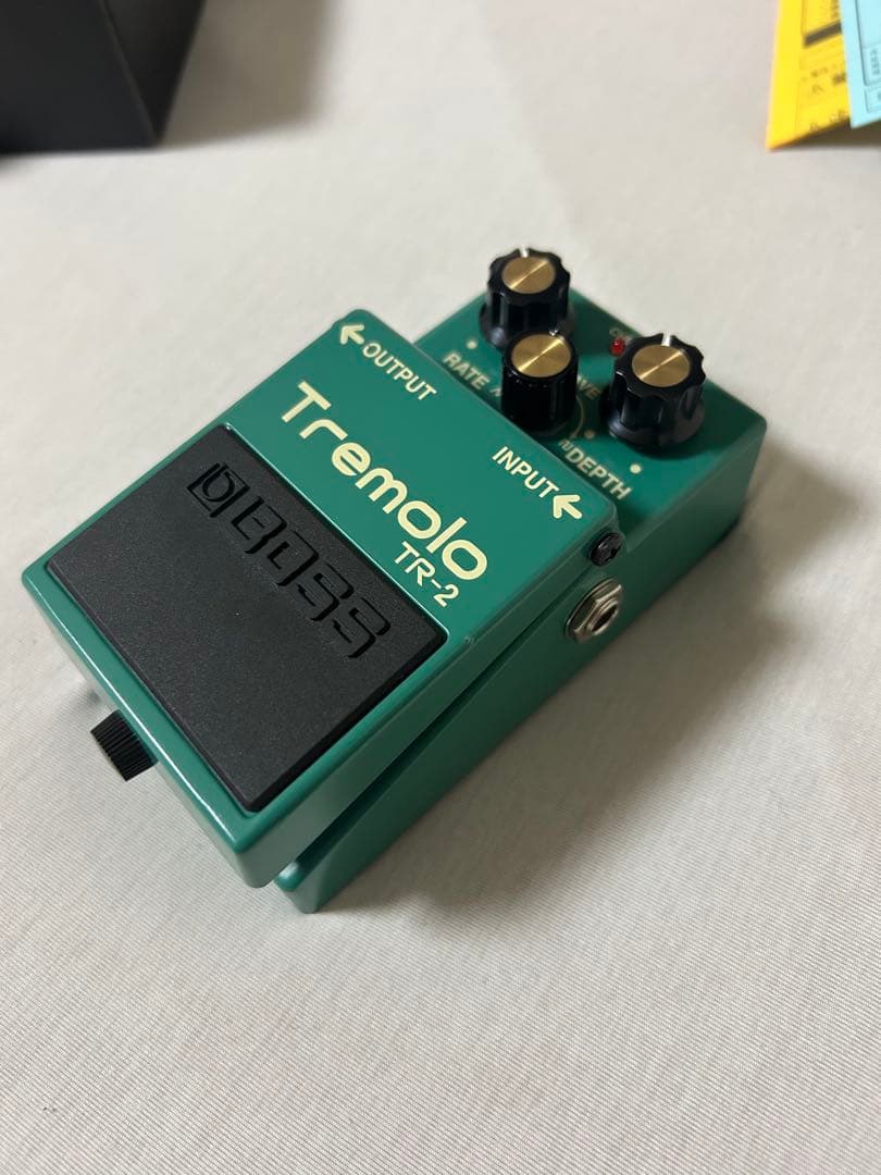 BOSS TR-2 トレモロエフェクター