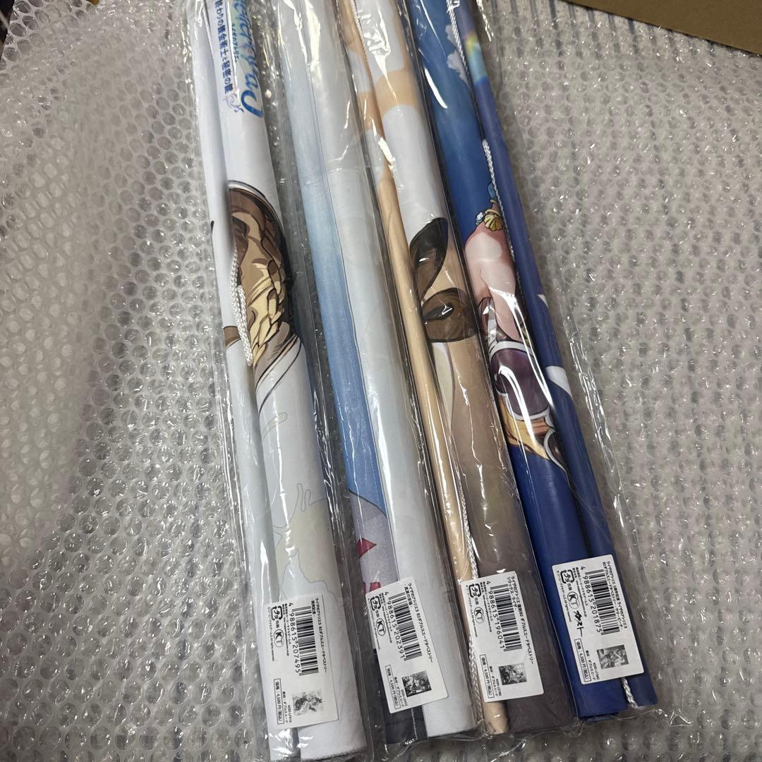 ライザのアトリエ　B2タペストリー 4本セット