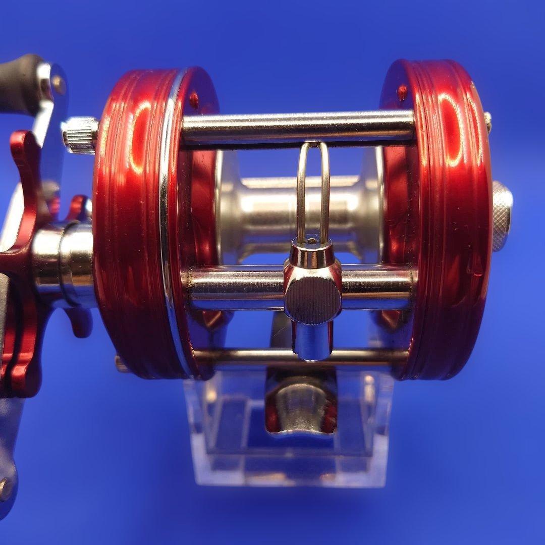 リール ABU Ambassadeur 5500C Red