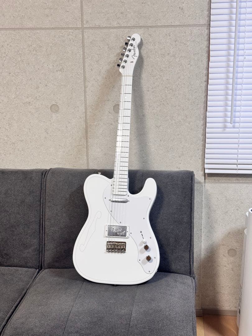 m*1様 Fender SILENT SIREN TELECASTER すぅモデ