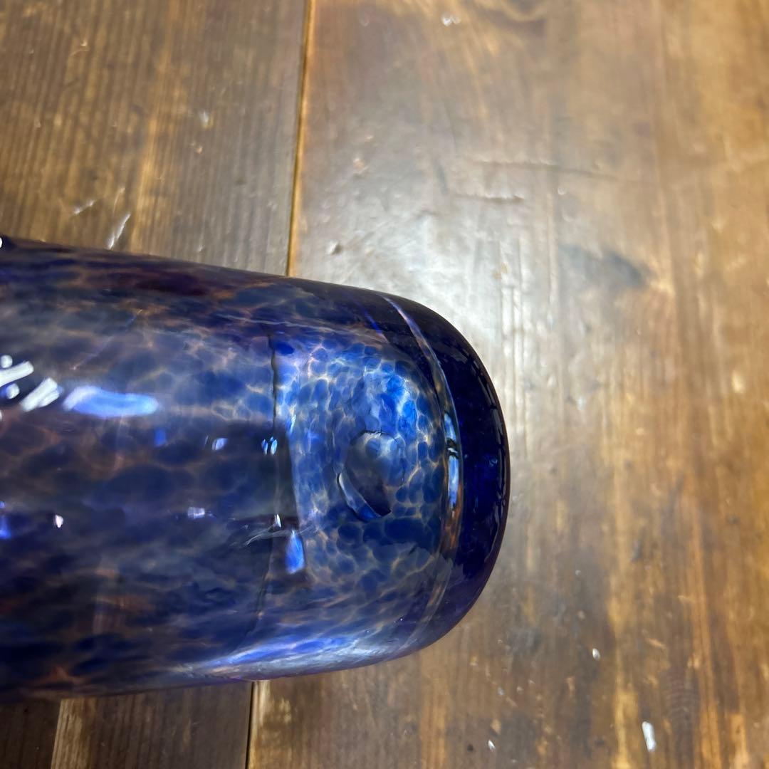 ガラス作家　作家物　花瓶　一輪挿し　ドリンクボトル　吹きガラス