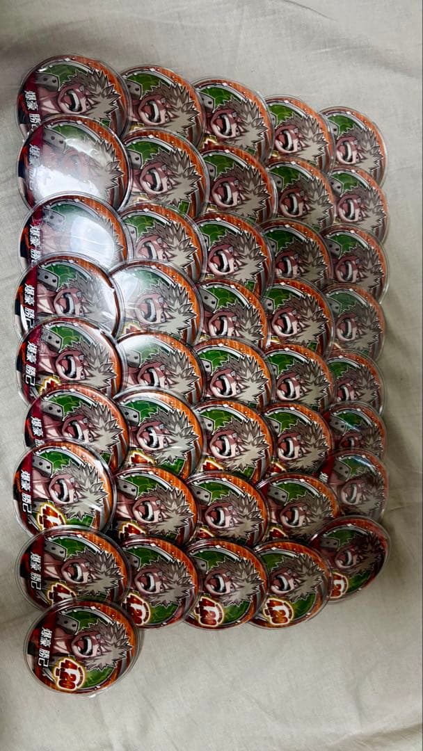 僕のヒーローアカデミア 爆豪勝己バースデー缶バッチ41個セットまとめ売り