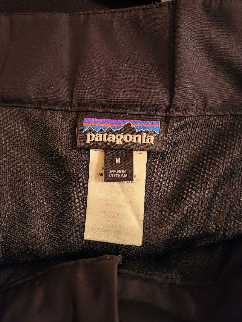 値下げ　Patagonia パウダーボウルパンツ　ゴアテックス　サスペンダーつき