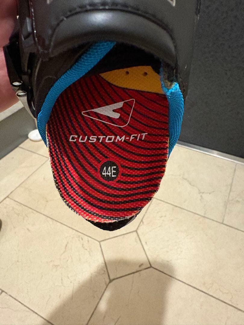 当時最高峰SHIMANO SH-R320LE WIDE 27.8cm