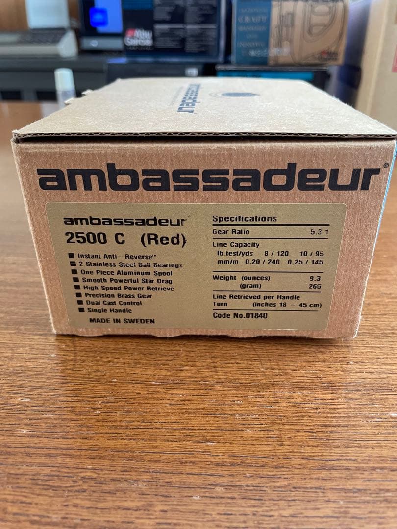 リール Abu Garcia 2500c Red