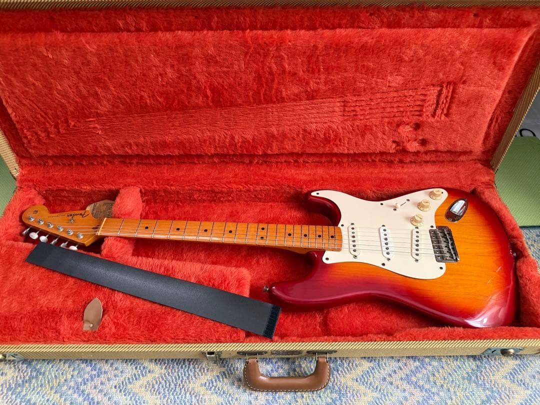 Fender USA 57 AV 50周年 ストラトキャスター