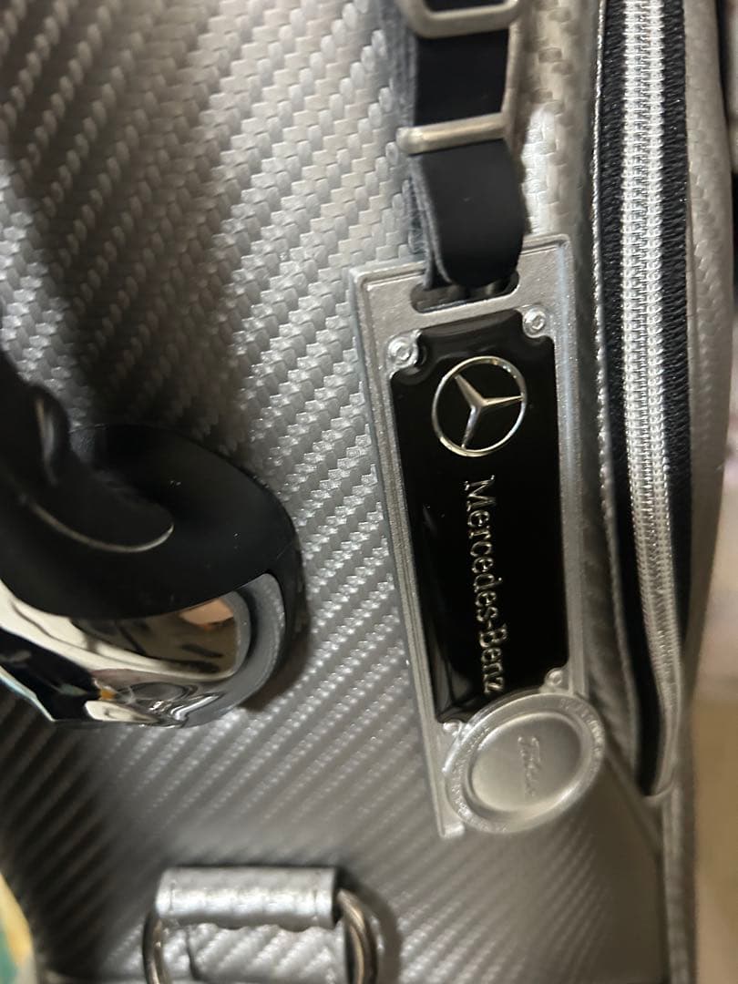 Titleist Mercedes Benz キャディバッグ　シルバー