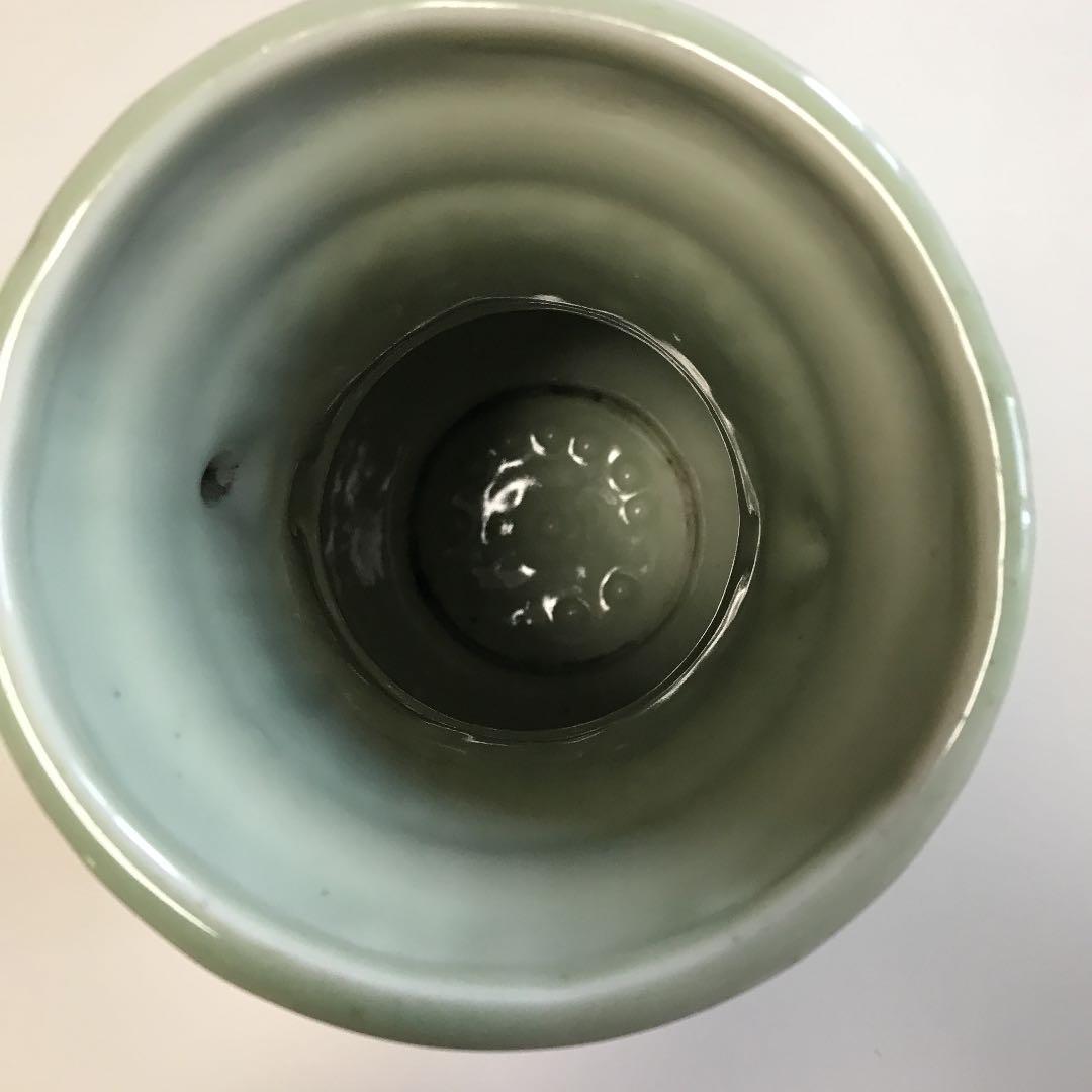 中国花瓶　中国美術 古美術　青瓷 陽刻花紋　龍泉窯 花瓶 美術品 骨董品