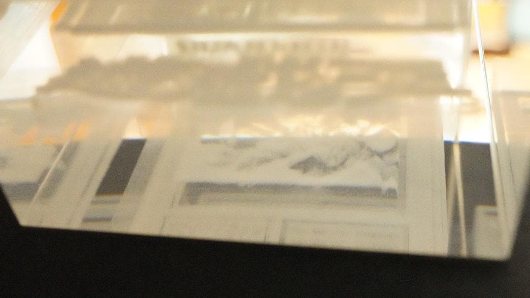 レッドアイズブラックドラゴン 3Dクリスタル 遊戯王 カード 3D 石板 アンテ