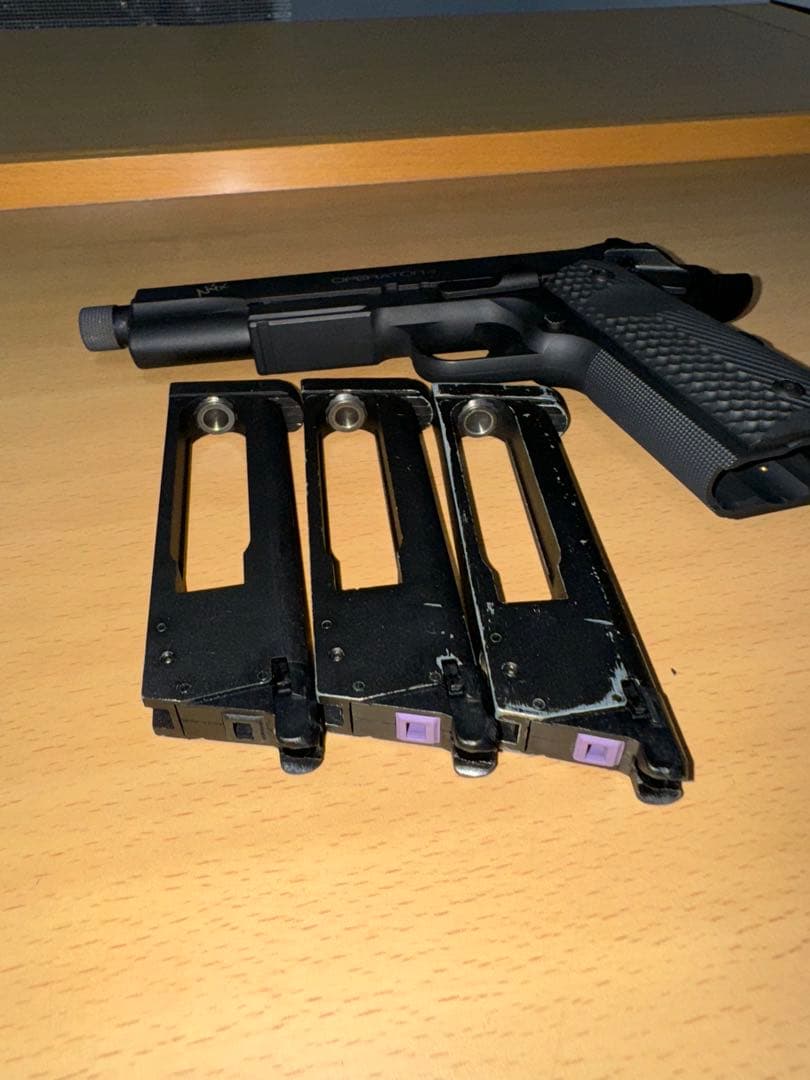 カーボネイトM45DOCナイトシフト マガジン3本 ガス漏れ防止バルブレンチ付き