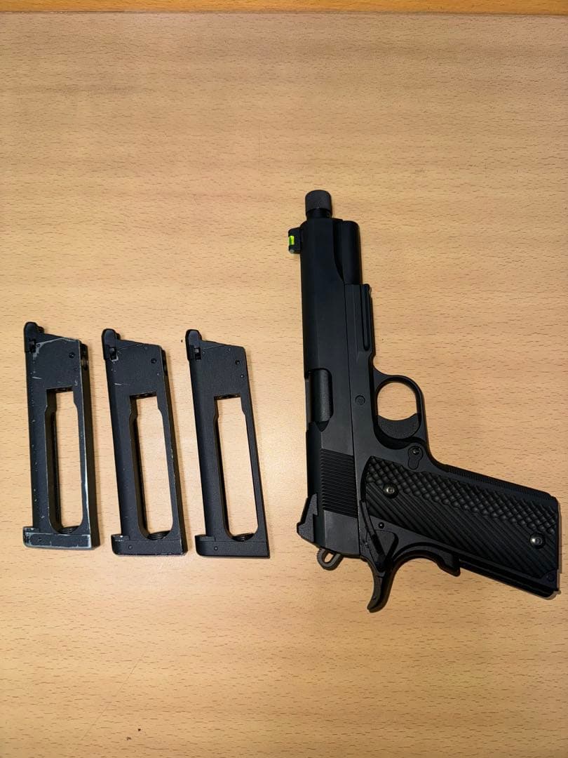 カーボネイトM45DOCナイトシフト マガジン3本 ガス漏れ防止バルブレンチ付き