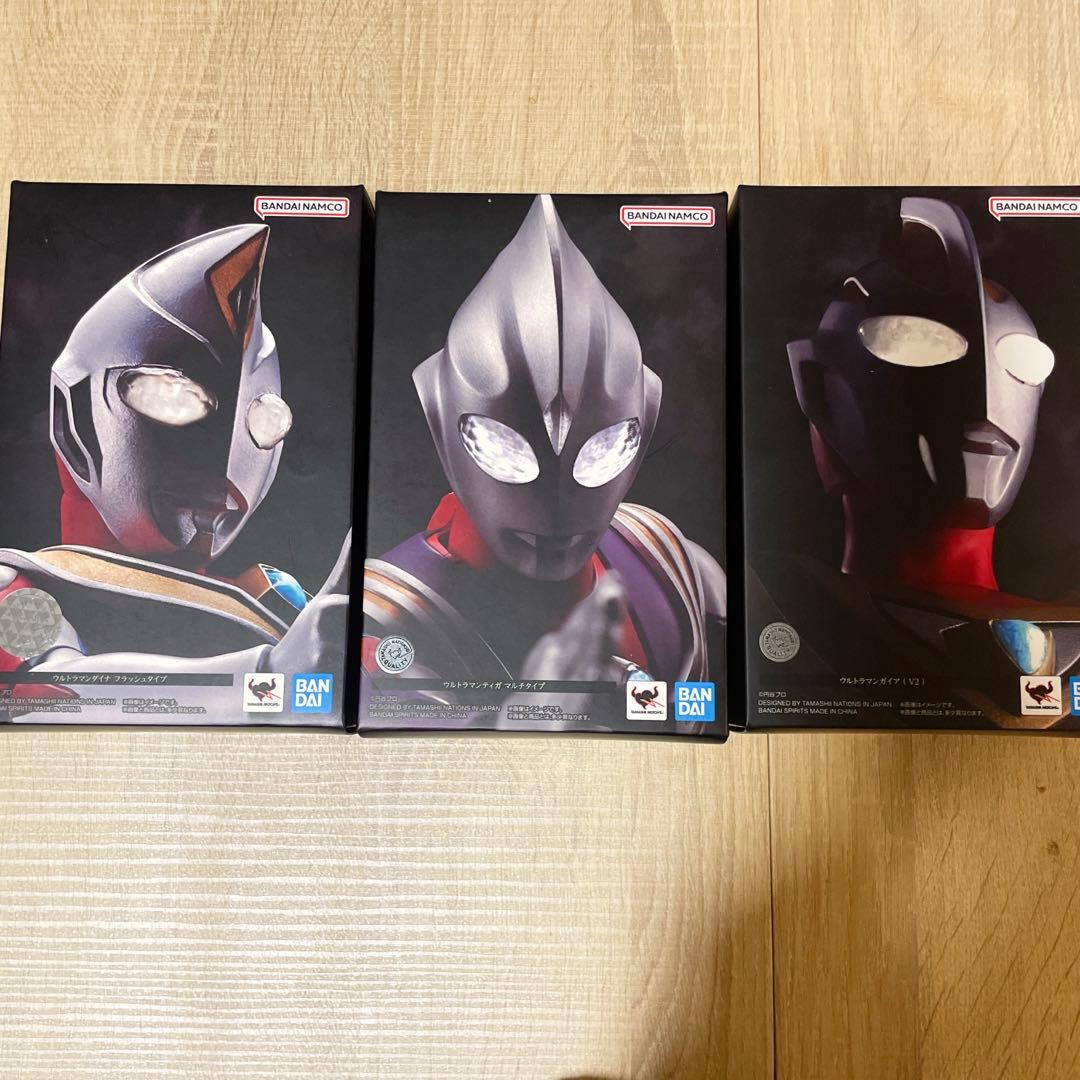 真骨彫製法　ティガ　ダイナ　ガイアセット