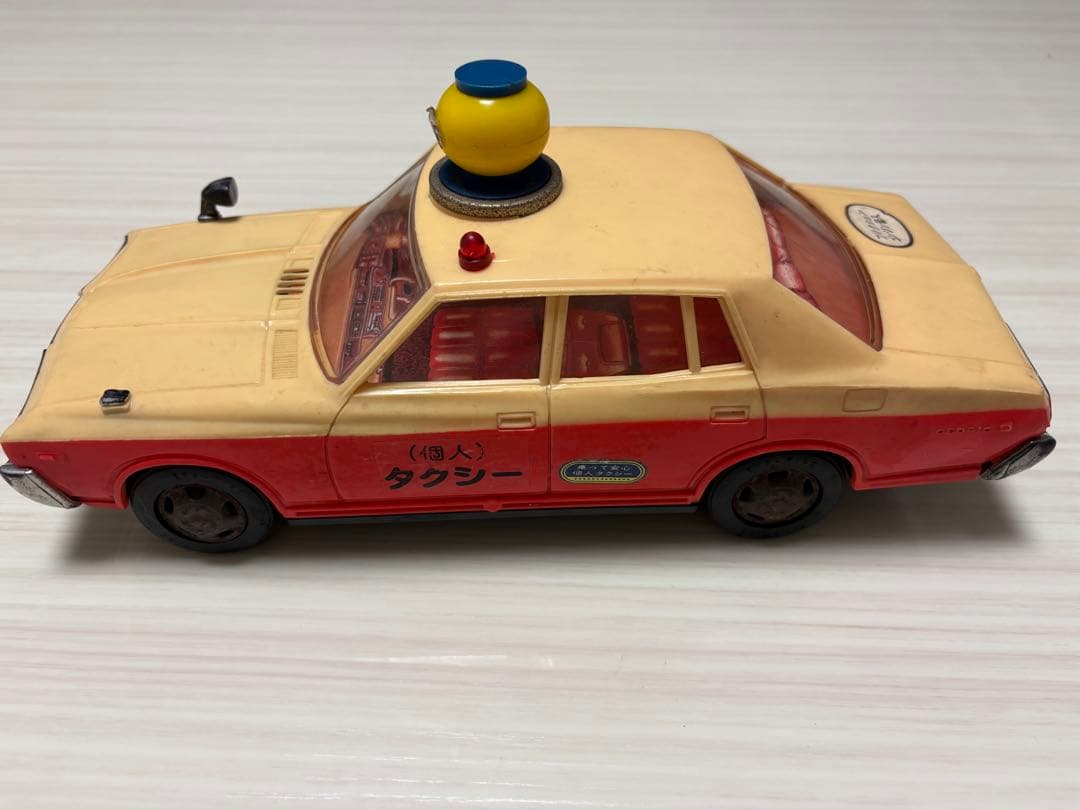 DAIYA 個人タクシー　昭和　ミニカー