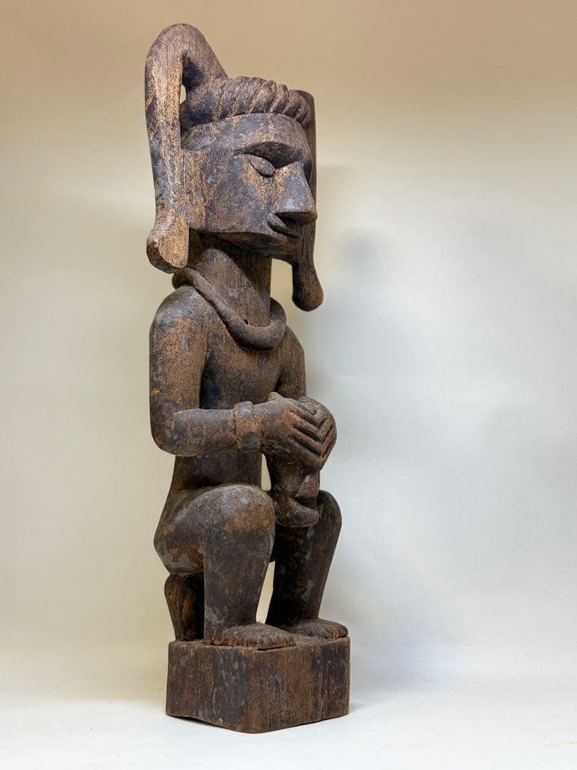 T 「アフリカン美術」ゴンゴ民主共和国 ルバ族 神聖な木彫像