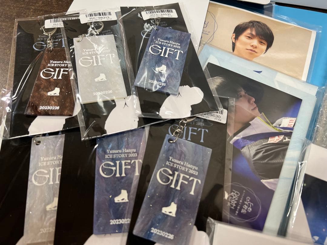 ラ*ー様 Ｍ6【保管品】 羽生結弦 グッズまとめ アクリルスタンド キーホルダー