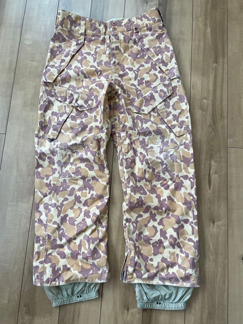 Burton スノーボードウェア フード付き　上下セット