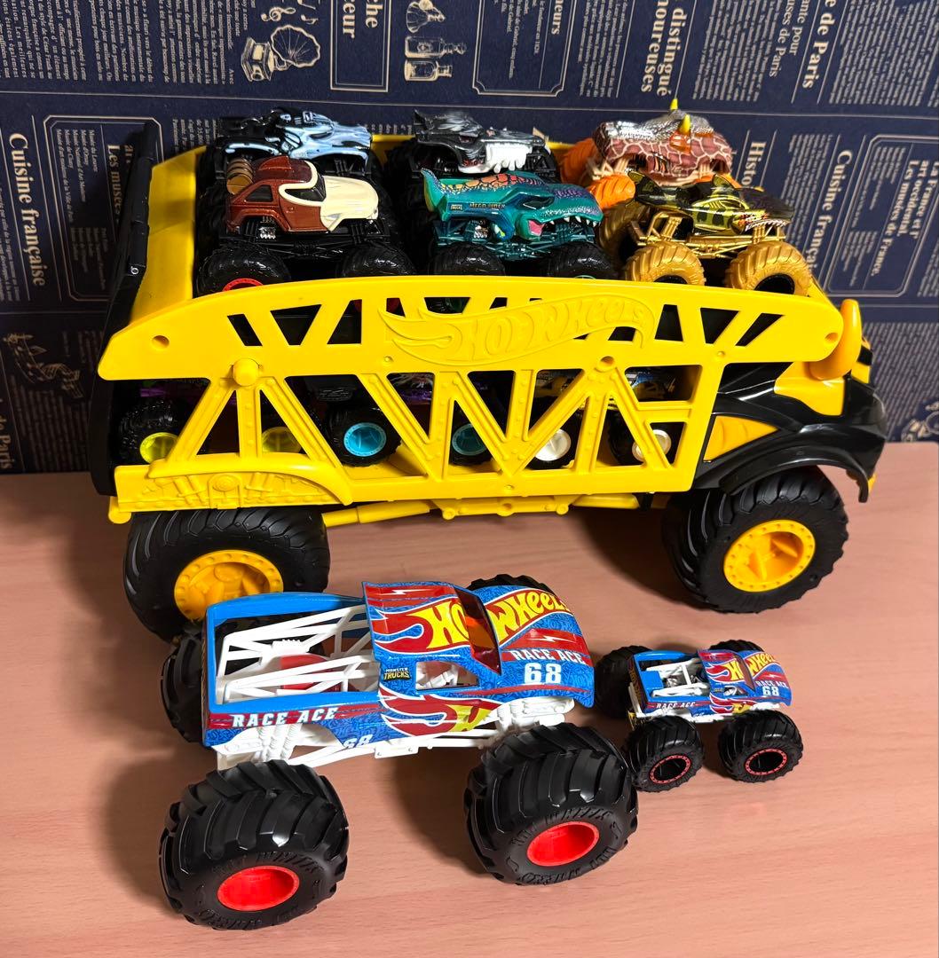 ライアン hot wheels ホットウィール　モンスタートラック