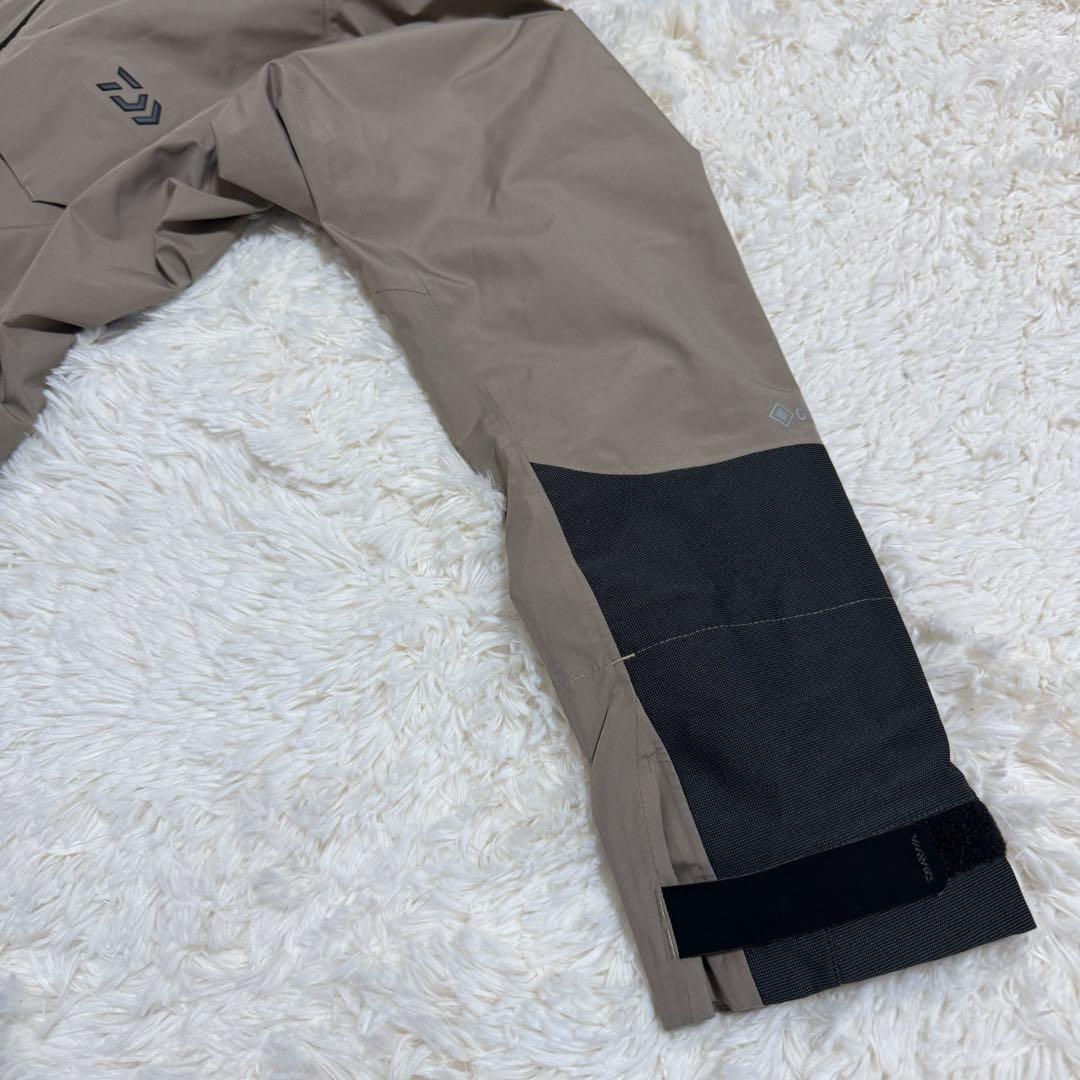 【極美品】DAIWA GORE-TEX タフレインジャケット　DR-1324J