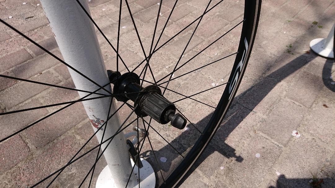 パーツ SHIMANO WH-RS100