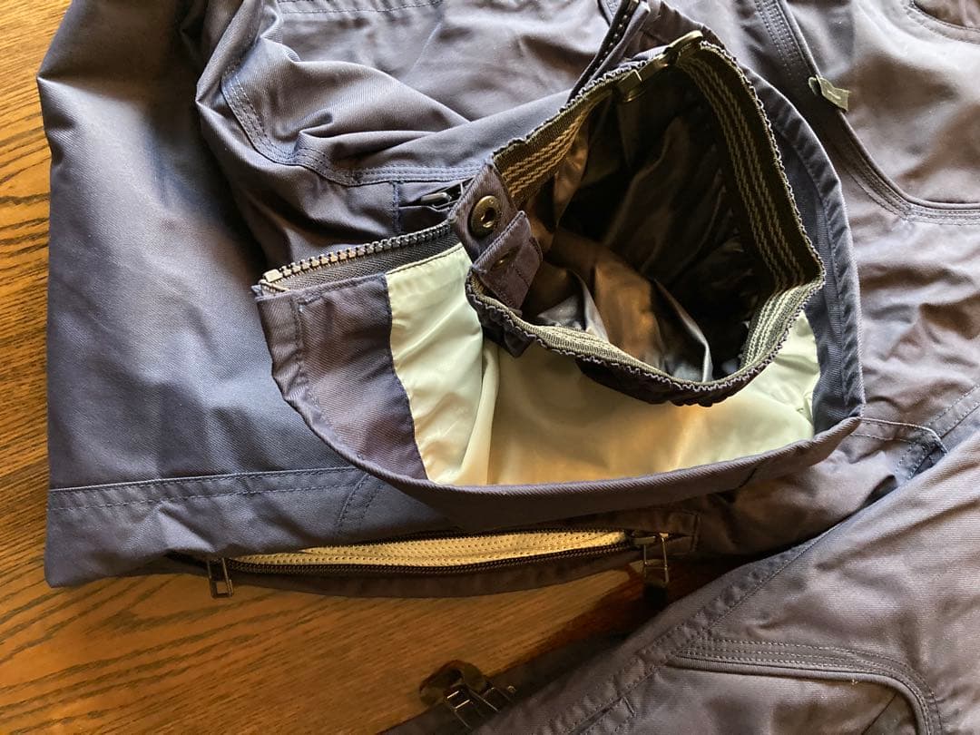 新品タグ付 OAKLEY オークリー スキー・スノーボードウェア パンツ 極寒可