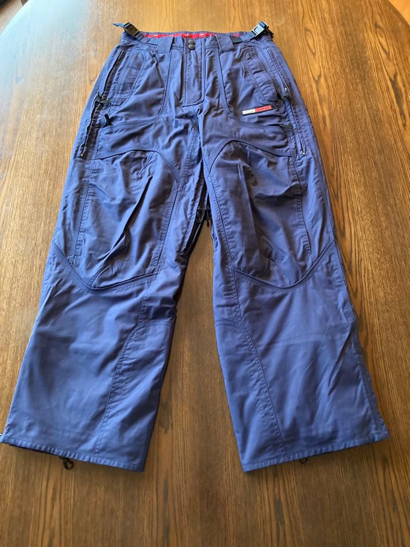 新品タグ付 OAKLEY オークリー スキー・スノーボードウェア パンツ 極寒可