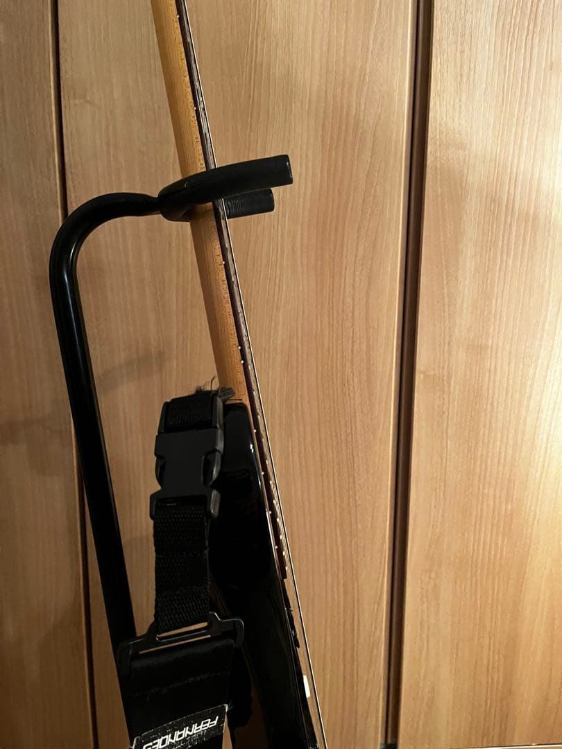 FERNANDES エレキギター 黒 SSH トレモロアーム付 ケース付