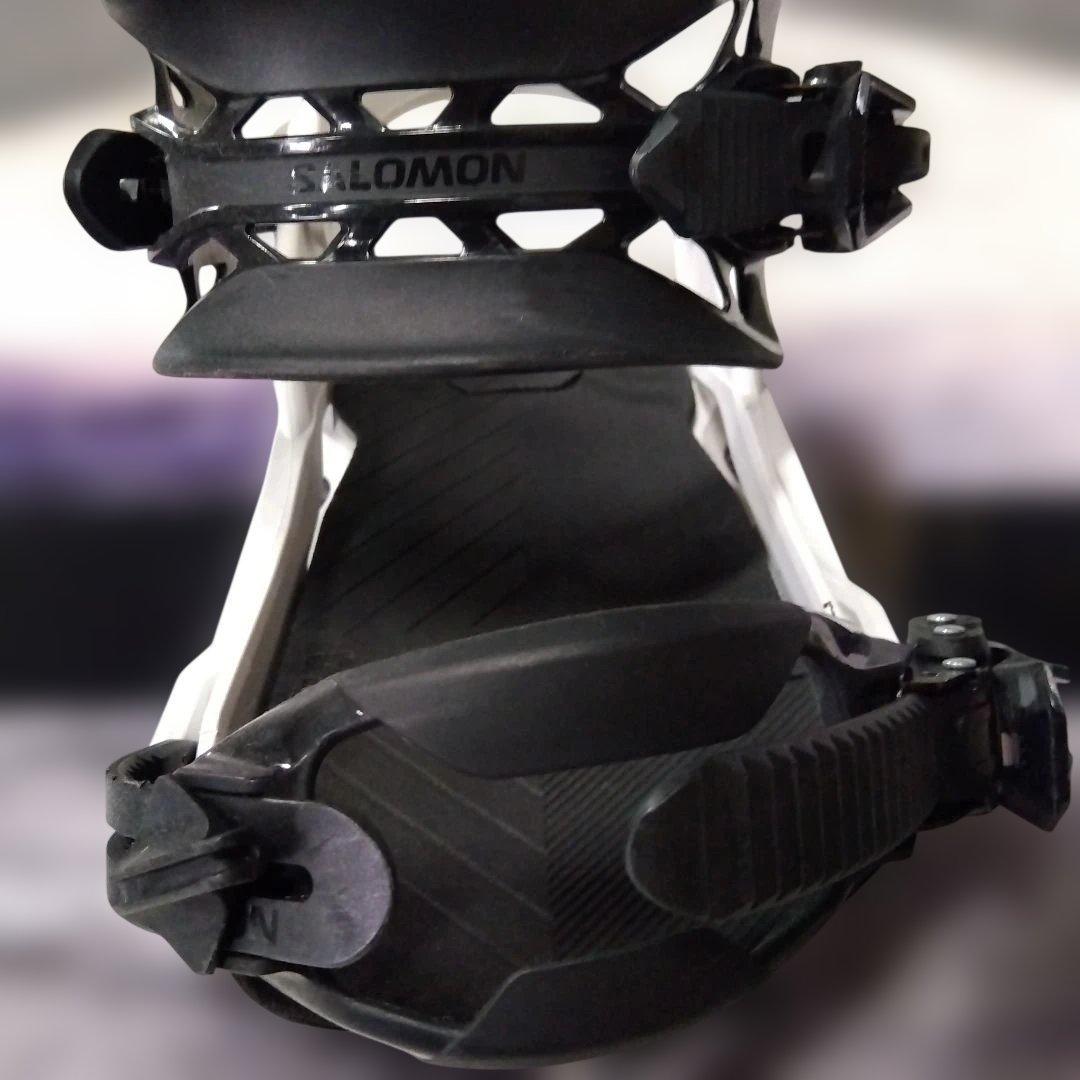 ④サロモンスノーボードフロンティア１５７