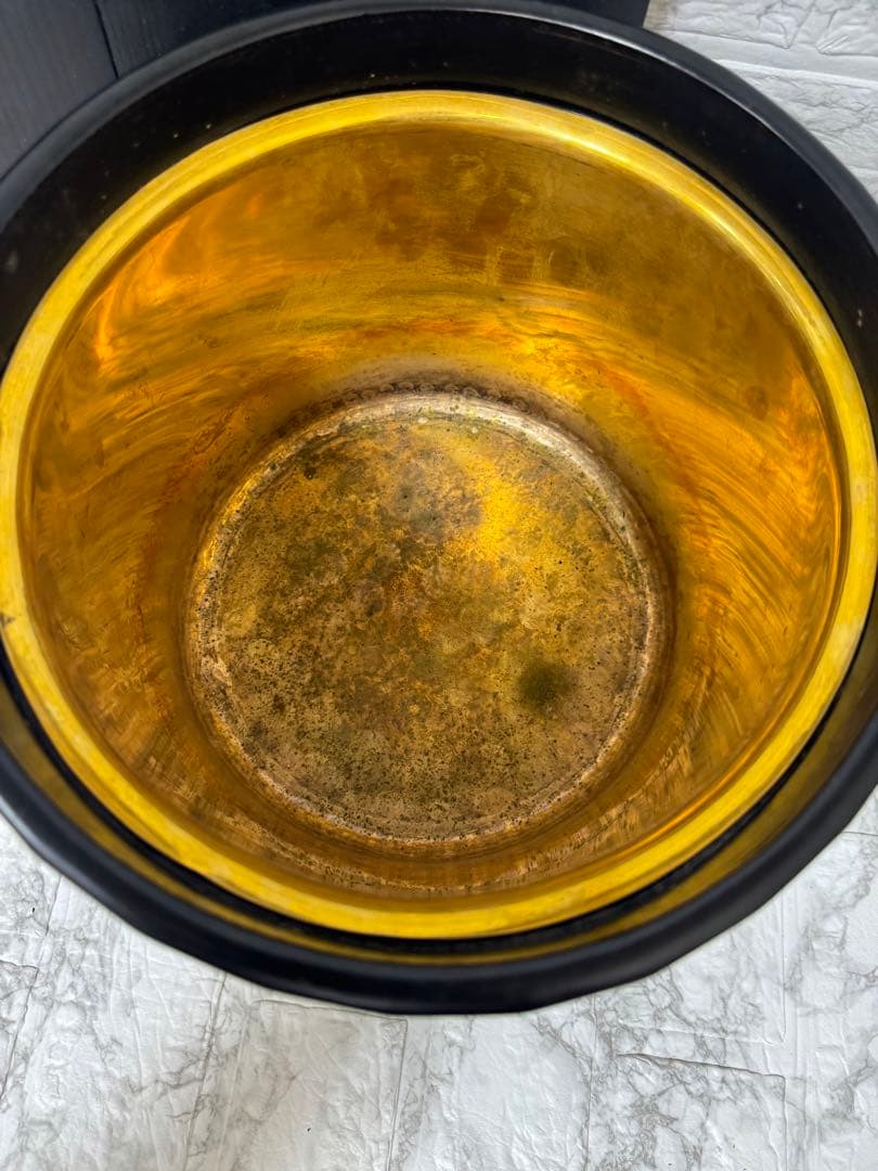 【由緒ある品】桐菊透　梨子地 木製 火鉢 銅製 落とし