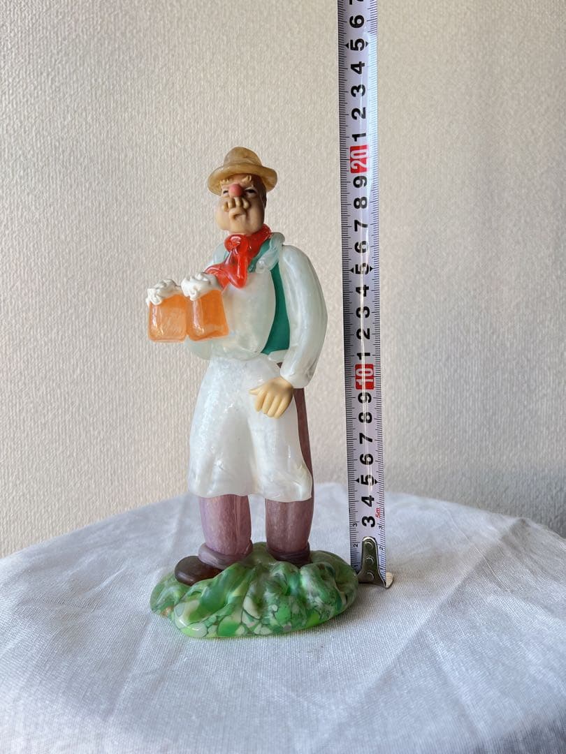 ボヘミア　 グラス製　ビール ヴィンテージ ボヘミアガラス　ビール持った人形