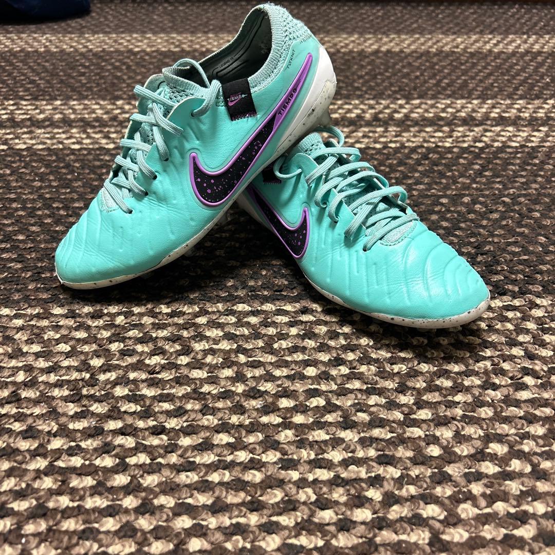 ナイキティエンポ24.0