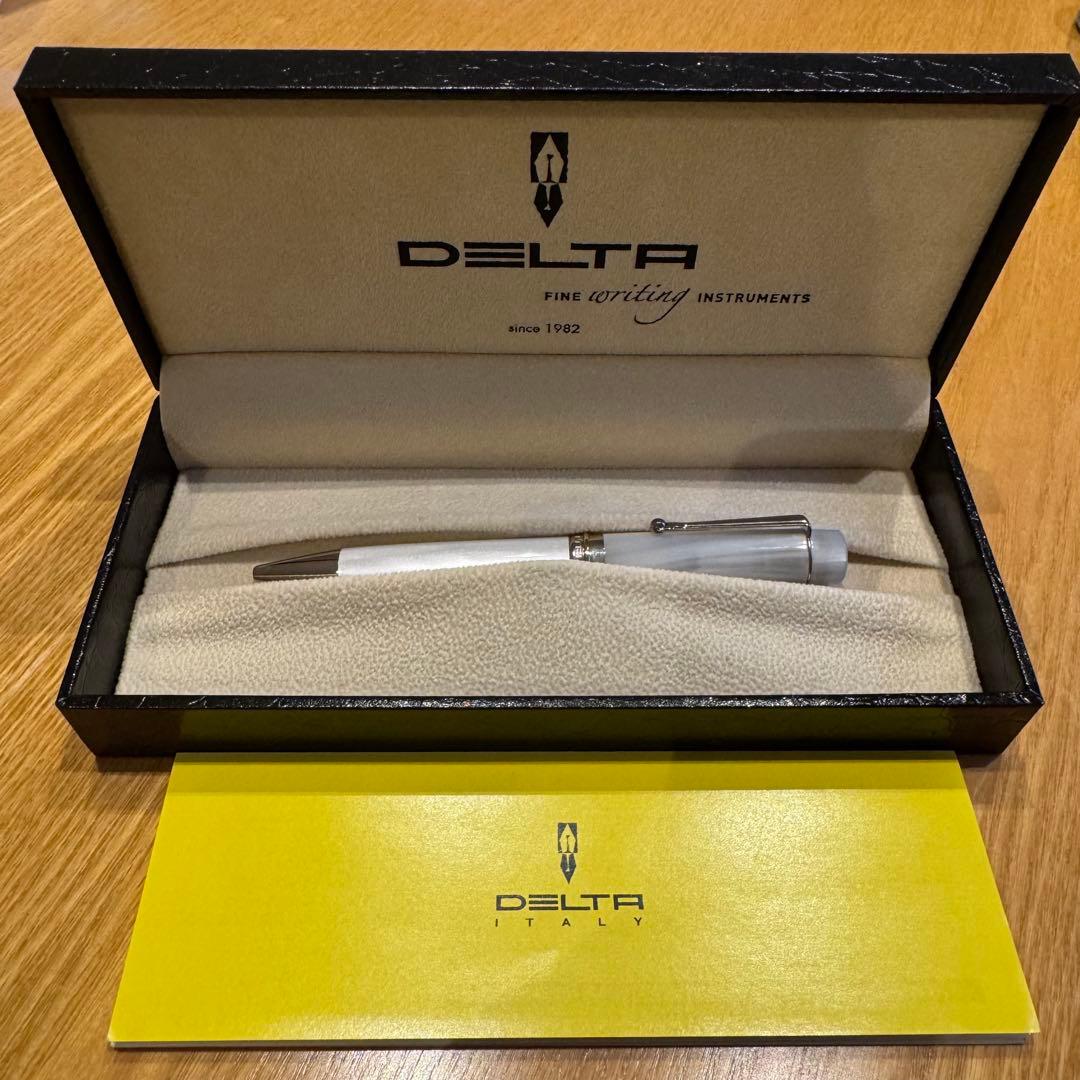 DELTA ボールペン ホワイト