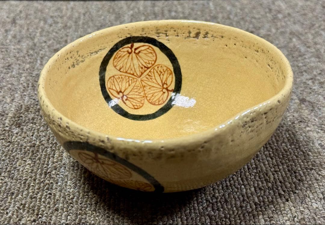 茶碗ノンコウ写葵 御紋写茶碗 佐々木虚室 造 帰来窯