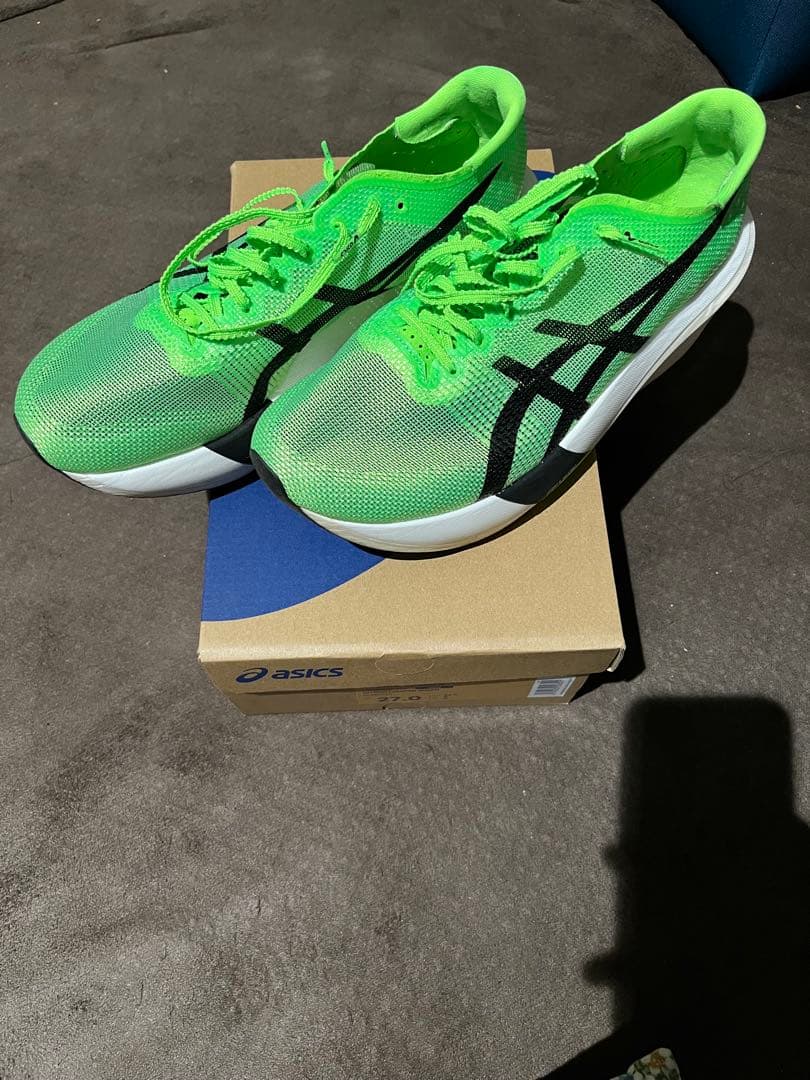 アシックスメタスピードエッジTOKYO