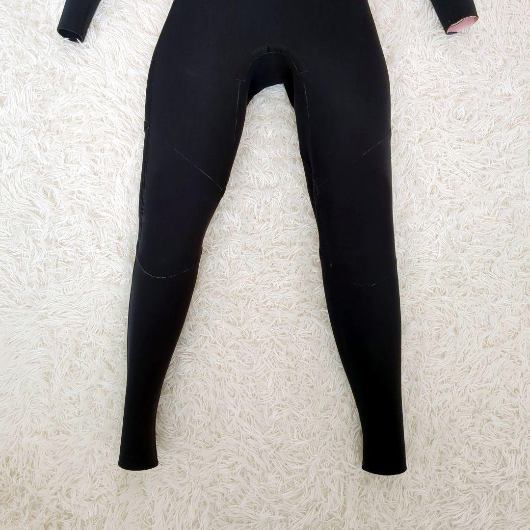 美品✨️BILLABONG レディース フルウェットスーツ L　花柄　紺