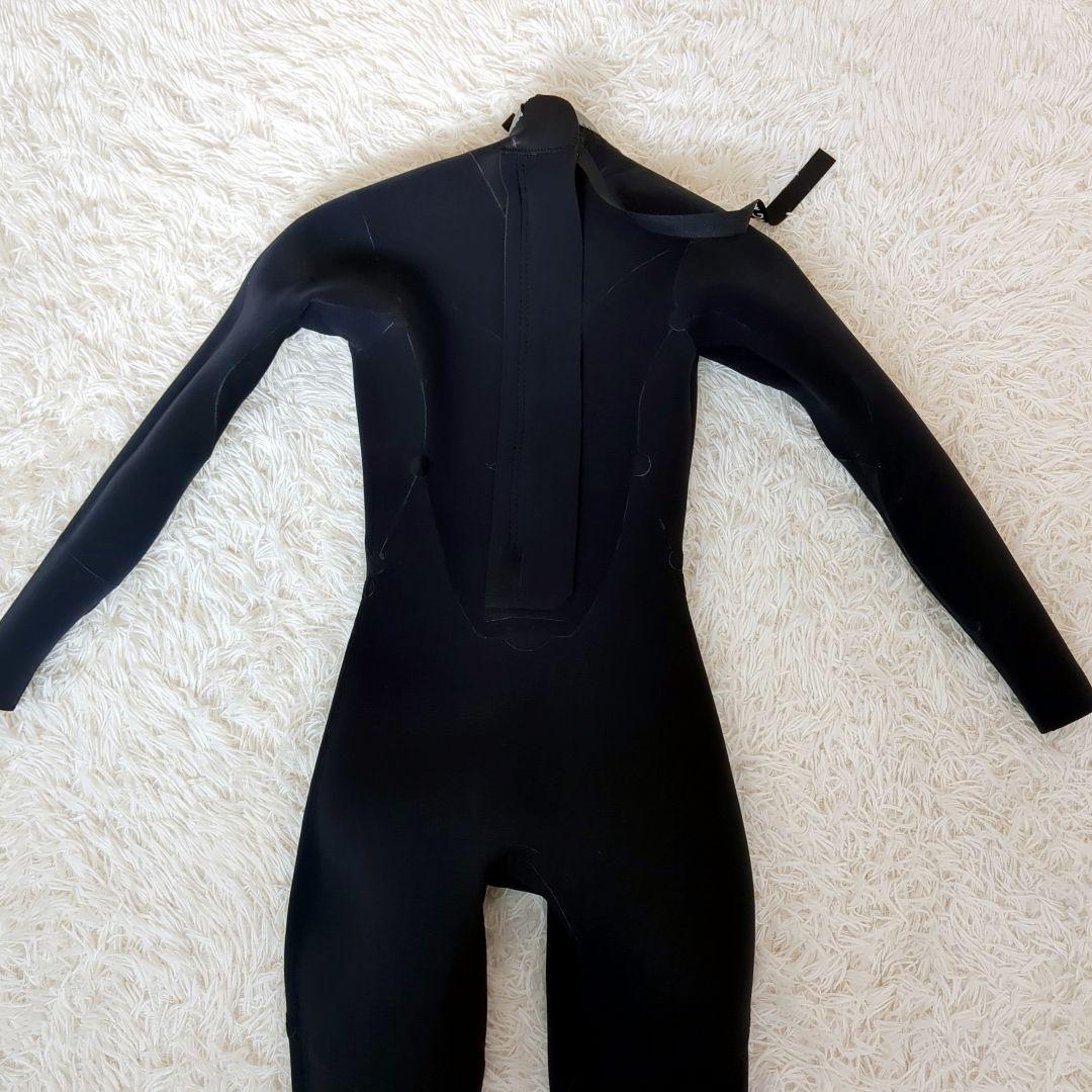 美品✨️BILLABONG レディース フルウェットスーツ L　花柄　紺