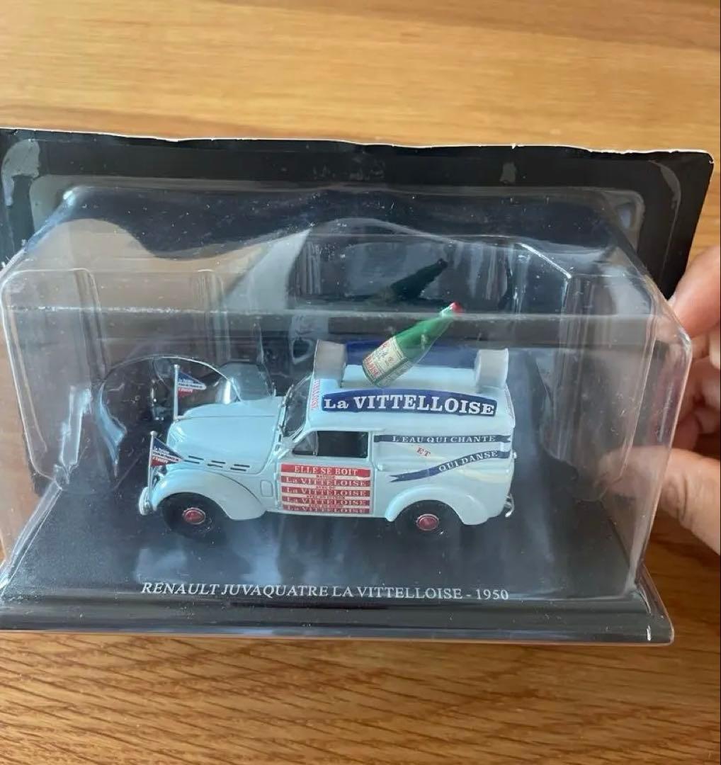 【ツールドフランス】Renault 1950年キャラバンカー　未開封フィギュア