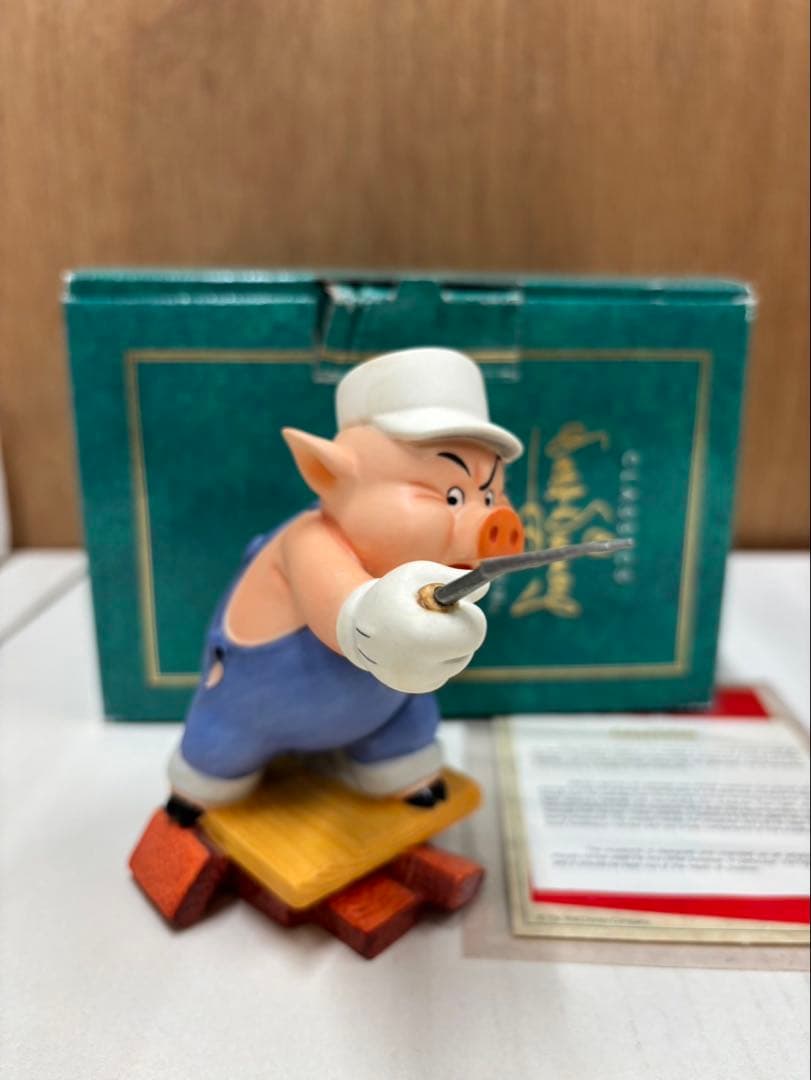 オオカミと三匹の子豚(赤頭巾) ディズニークラシックコレクション