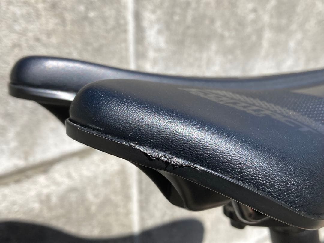 【引き取り限定】GIANT CONTEND 1（2019年モデル）グレー